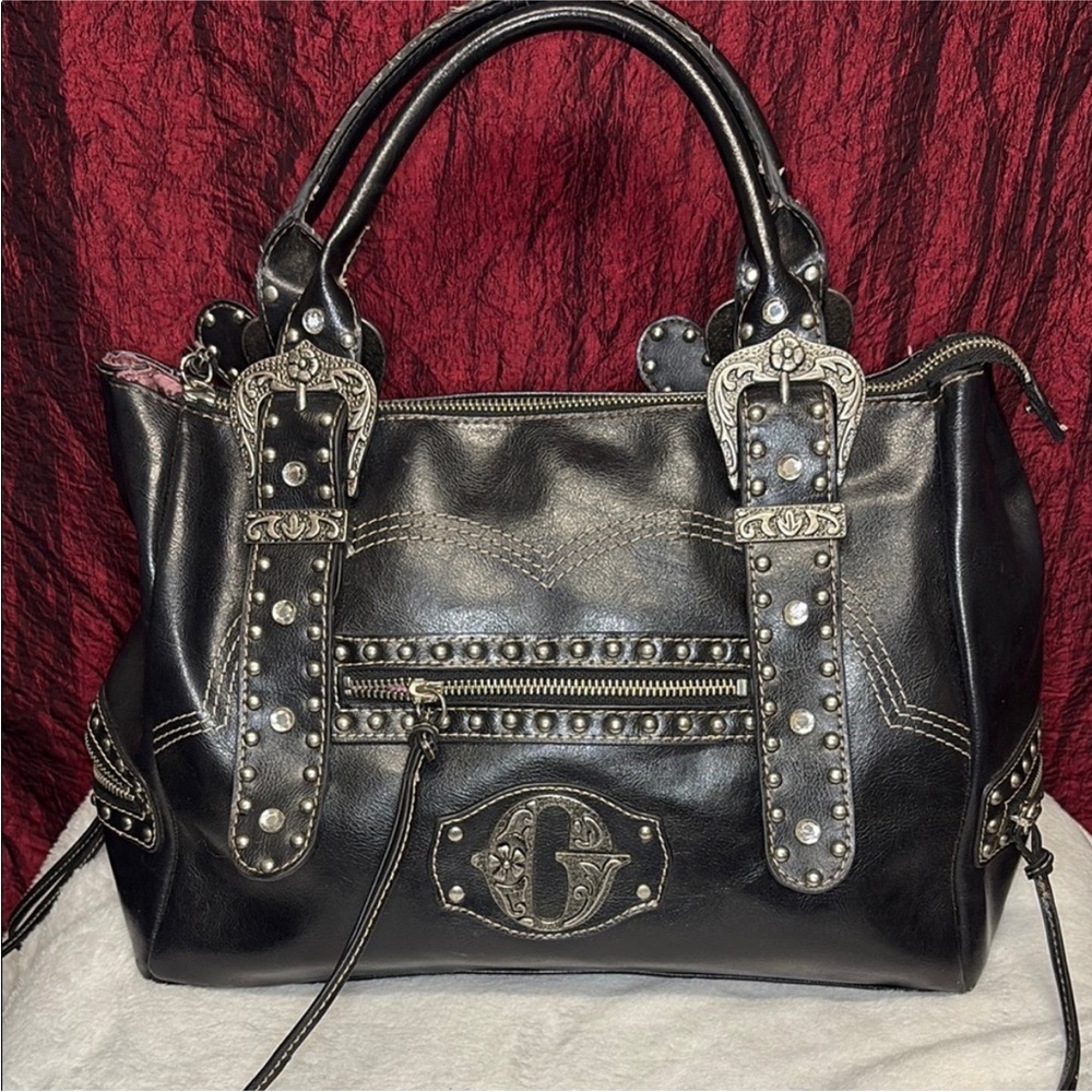 GUESS vintage Black Studded Handbag